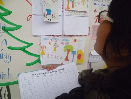 Giáo Lý Thi Báo Tường Giáng Sinh 2013