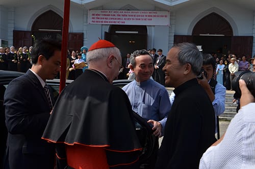 Hình Ảnh Đón Đức Hồng Y Fernando Filoni Tại Hội An