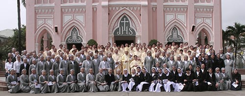 Thánh lễ Dâng Chúa Giê-su vào Đền Thờ Tại Nhà Thờ Chính Toà Đà Nẵng