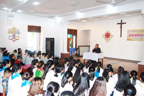 Giáo Xứ Ngọc Quang Hành Hương Nhà Thờ Chính Tòa 26/6/2016