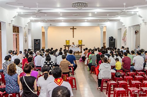Giáo Xứ Hội An Hành Hương Nhà Thờ Chính Toà 7/8/2016