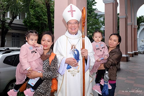 Lễ Đức Maria Vô Nhiễm – Kỷ Niệm 29 Năm Linh Mục Đức Cha Giuse 08/12/2016