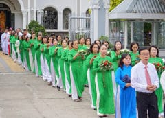 Khai Mạc Tháng Hoa 2017