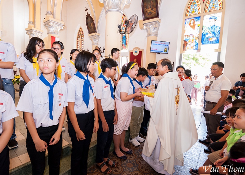 Bế Giảng Giáo Lý 24/6/2018