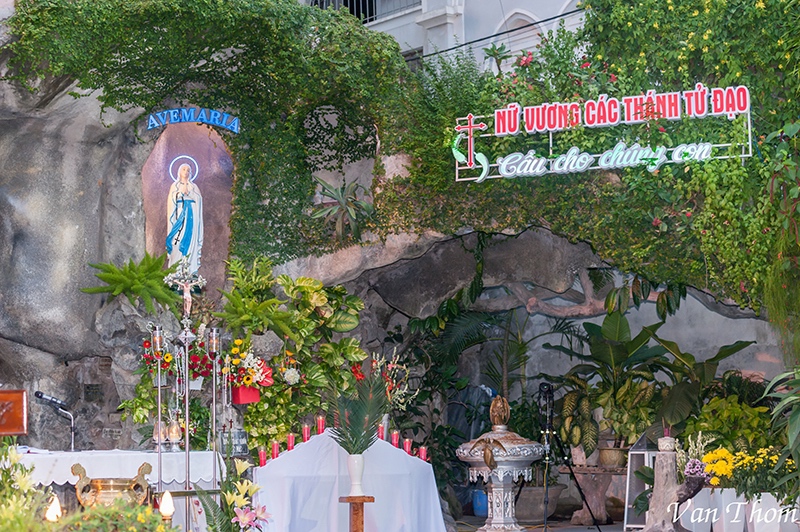 Thánh lễ kính Đức Mẹ (tuần 4 tháng Mân Côi) 20/10/2018