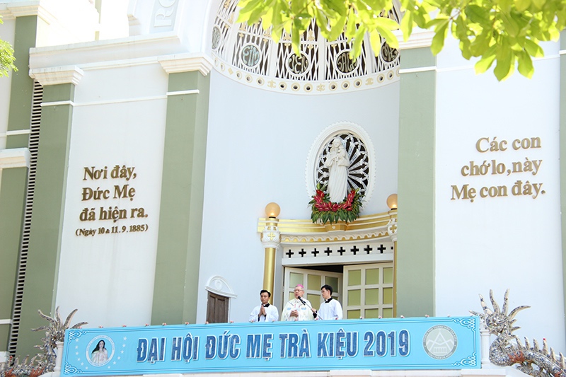 Thư Công Bố Năm Thánh Đức Mẹ Trà Kiệu – Kỷ Niệm 135 Năm Đức Mẹ Hiện Ra (1885 – 2020)