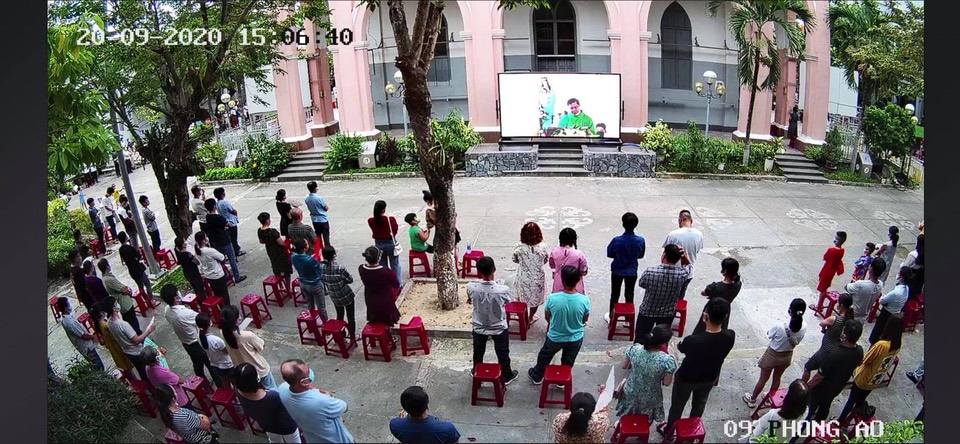 Thánh Lễ Chủ Nhật đầu tiên sau giãn cách xã hội