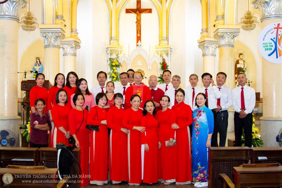 Thánh lễ bổn mạng giáo họ Phaolô Tống Viết Bường