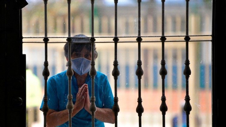 Các Giám mục châu Âu yêu cầu chính quyền nới lỏng quy định khắt khe về đại dịch trong dịp Giáng Sinh