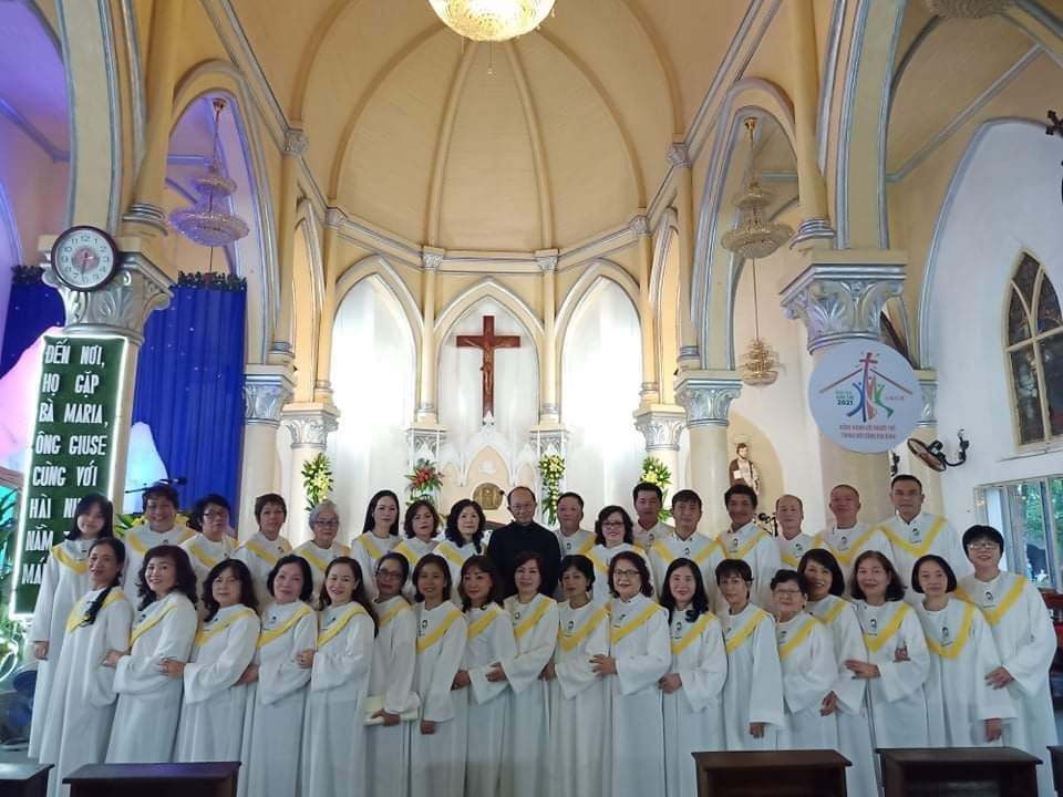 Mừng bổn mạng ca đoàn Thánh Gia