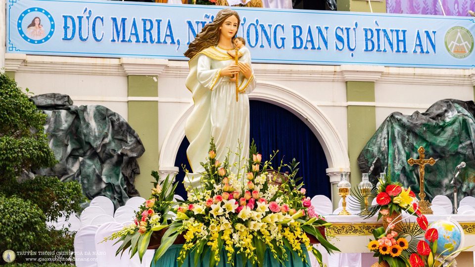 Giáo Phận Hành Hương TTTM Trà Kiệu Cầu Cho Hòa Bình Thế Giới, 01/01/2021.