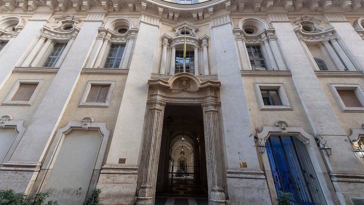Vatican giảm dần tài trợ cho các giáo phận truyền giáo