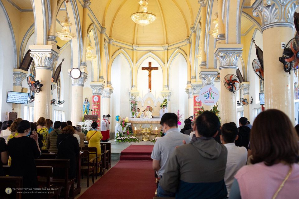 Mồng Ba Tết – Thánh hóa công ăn việc làm
