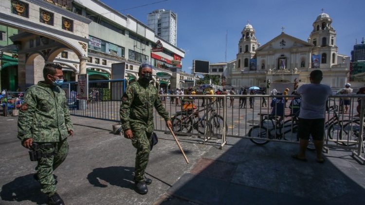 Các tổ chức Công giáo Philippines phản đối các vụ vi phạm nhân quyền