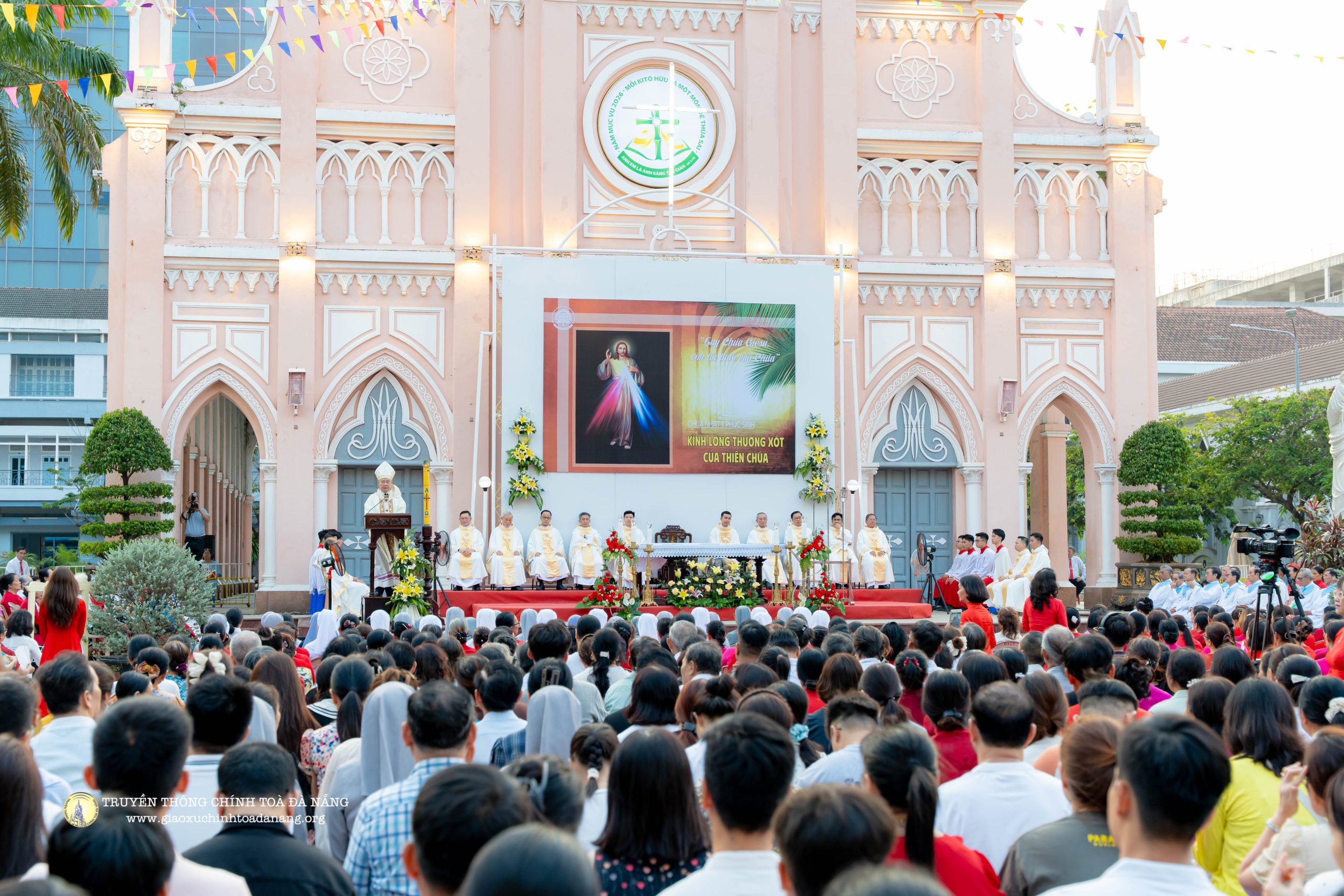 Thánh lễ Kính Lòng Thương Xót Chúa